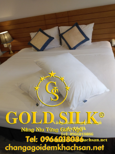 gối lông vũ nhân tạo microfiber