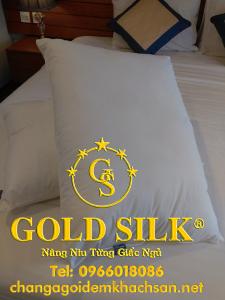 Ruột gối khách sạn